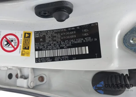 2018 Toyota Highlander Xle from USA, damaged, VIN 5TDJZRFH6JS880793